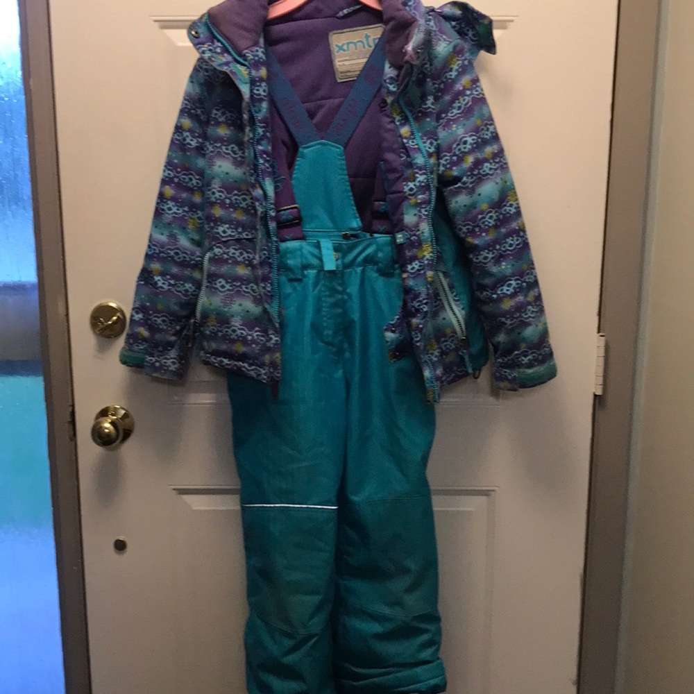 Down hill ski suite